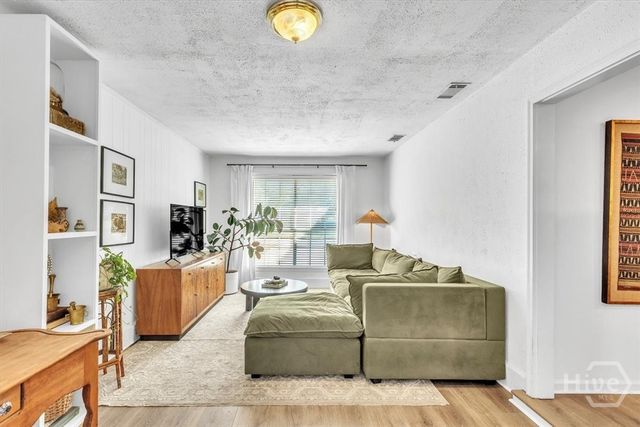 118 Wassaw Road, Savannah, GA 31410