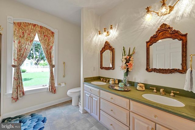 310 S FRANKLIN ST, Red Lion, PA 17356