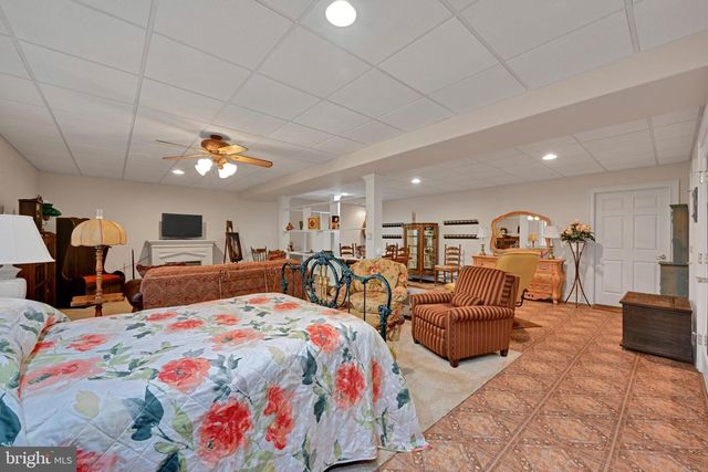 310 S FRANKLIN ST, Red Lion, PA 17356
