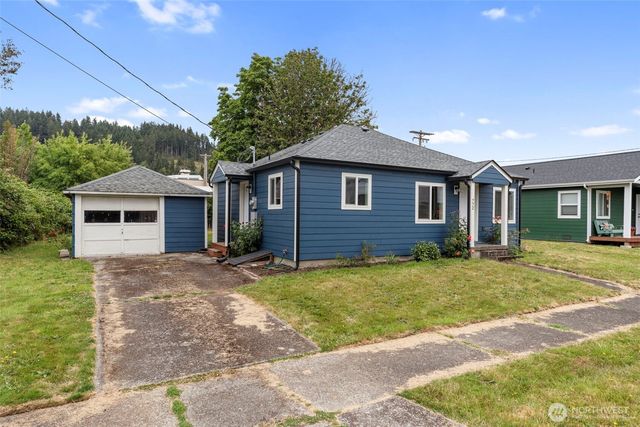 772 SW Mcfadden Avenue, Chehalis, WA 98532