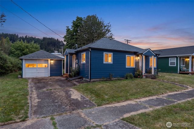 772 SW Mcfadden Avenue, Chehalis, WA 98532