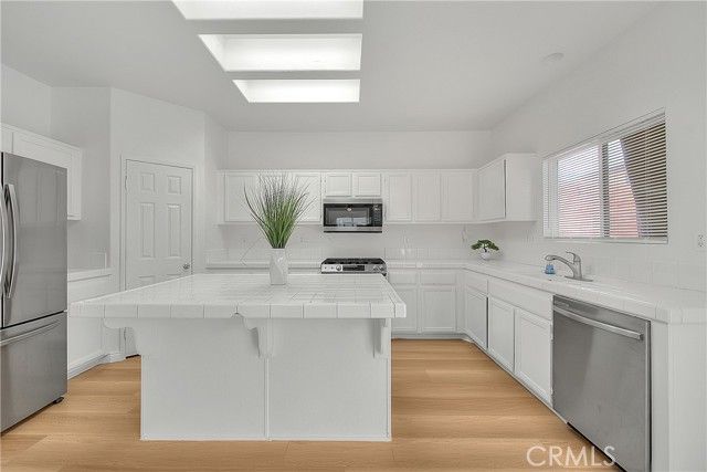 13207 Eastview, Victorville, CA 92392