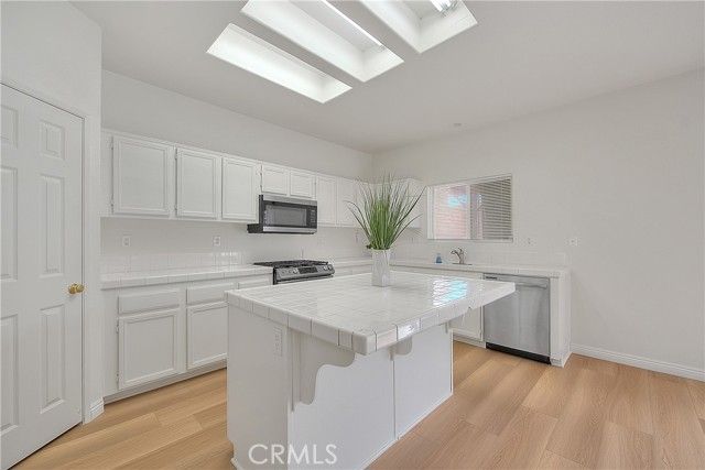 13207 Eastview, Victorville, CA 92392