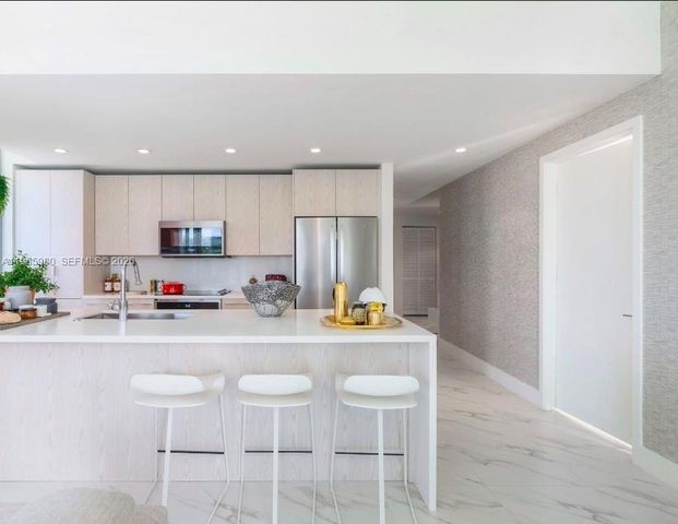 2000 Metropica Way 2507, Sunrise, FL 33323