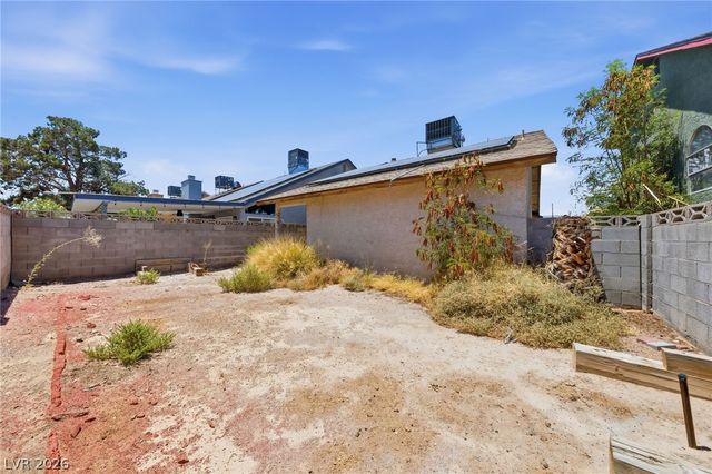 4433 Narit Drive, Las Vegas, NV 89108