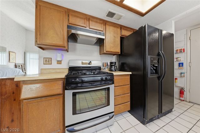 4433 Narit Drive, Las Vegas, NV 89108