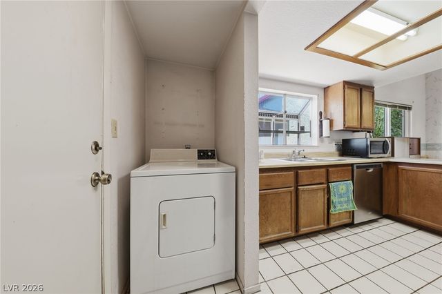 4433 Narit Drive, Las Vegas, NV 89108