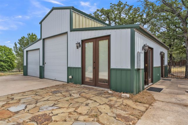 242 Bishop Drive, Weatherford, TX 76088