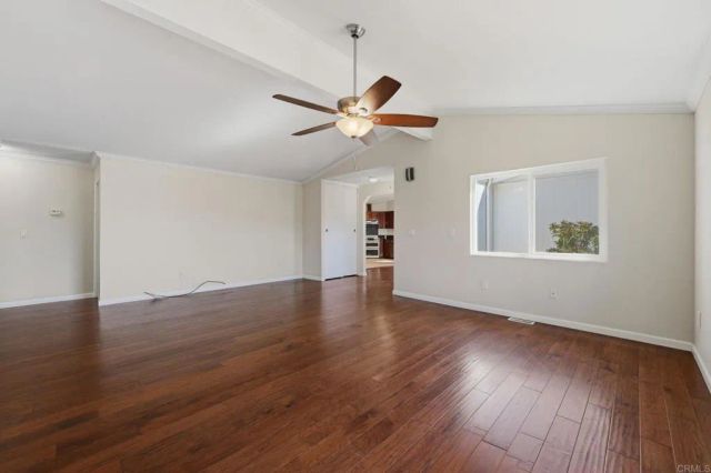 647 Via Costa Rica, Vista, CA 92081