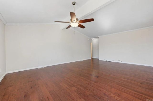 647 Via Costa Rica, Vista, CA 92081