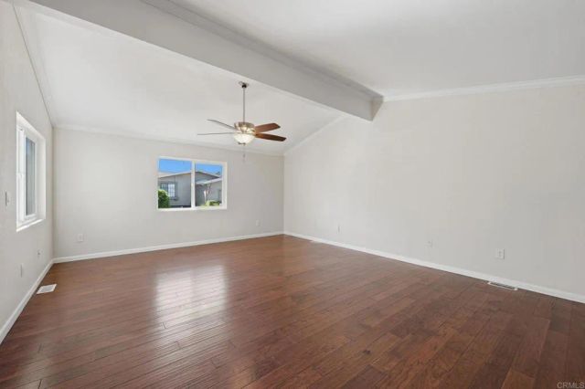 647 Via Costa Rica, Vista, CA 92081