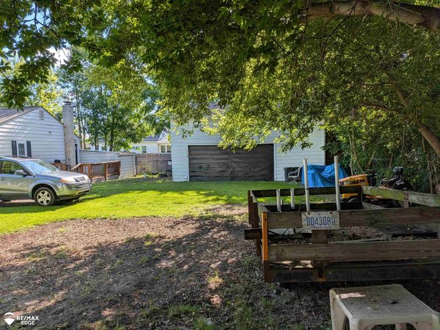 1346 Connell Street, Burton, MI 48529