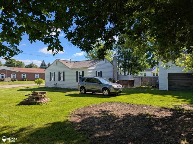 1346 Connell Street, Burton, MI 48529