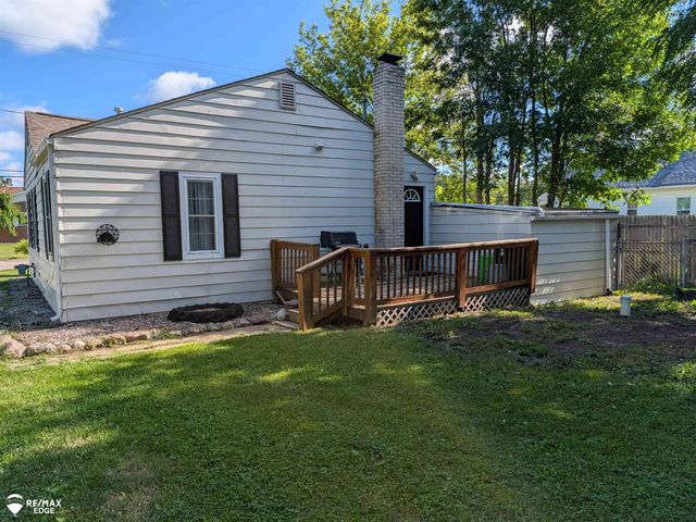1346 Connell Street, Burton, MI 48529