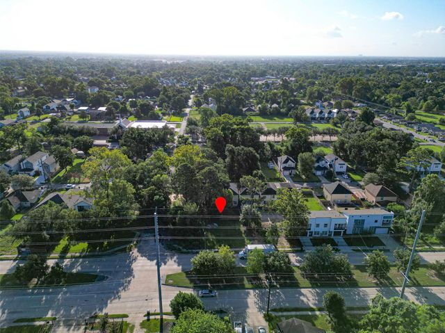 6544 Wheatley Street, Houston, TX 77091
