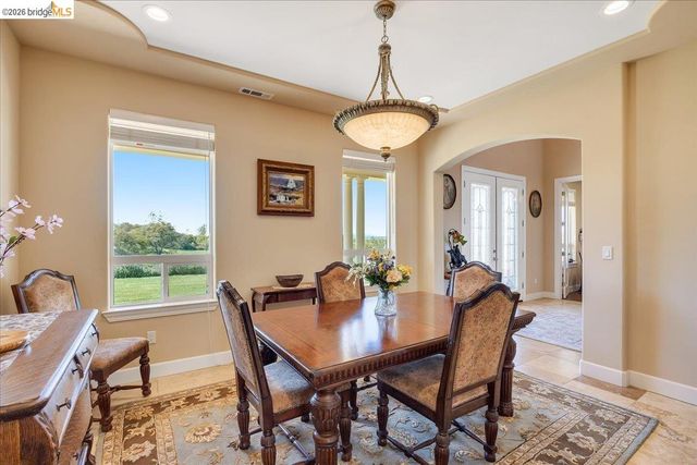 14814 Twist RD, Jamestown, CA 95327