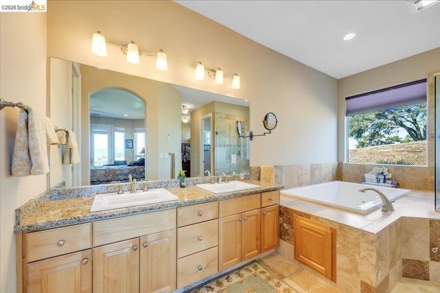 14814 Twist RD, Jamestown, CA 95327