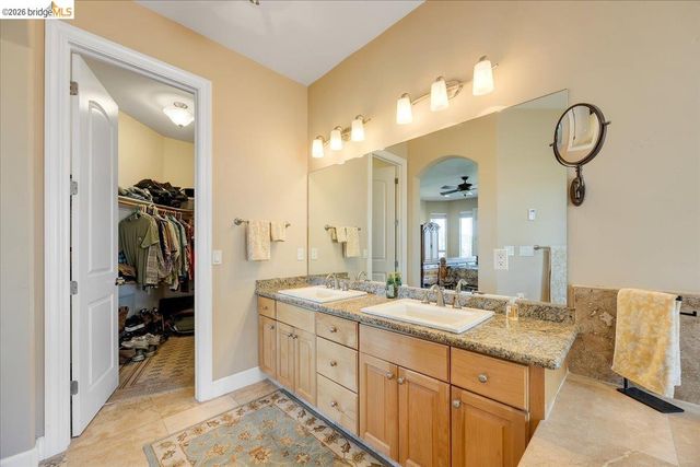 14814 Twist RD, Jamestown, CA 95327