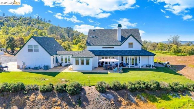 14814 Twist RD, Jamestown, CA 95327