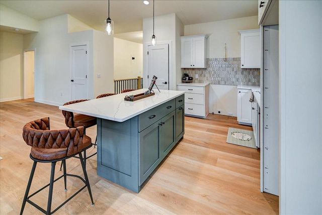 4121 Fox Forest Way, Deforest, WI 53532