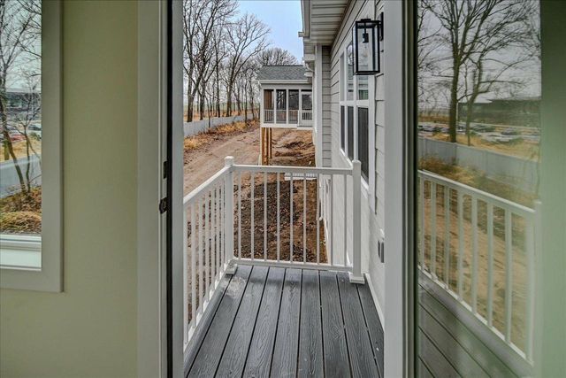4121 Fox Forest Way, Deforest, WI 53532