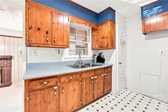 6383 Arthur Drive, Lithia Springs, GA 30122