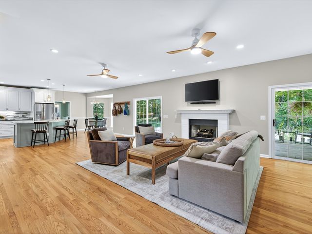 6480 Peytonsville Arno Rd, College Grove, TN 37046