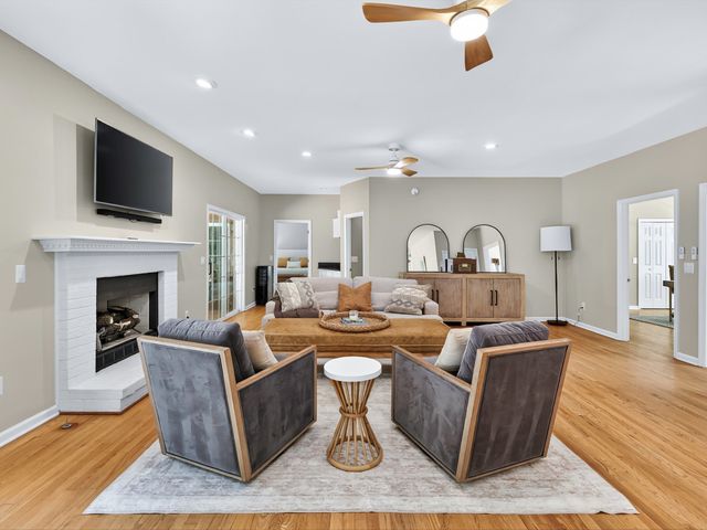 6480 Peytonsville Arno Rd, College Grove, TN 37046