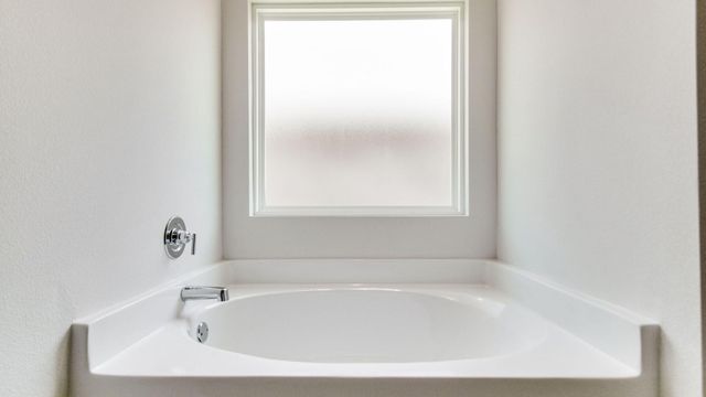 2124 Chirping Cricket Court, Gulf Breeze, FL 32563