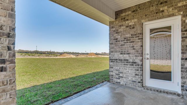 2124 Chirping Cricket Court, Gulf Breeze, FL 32563