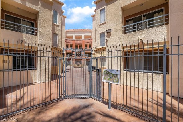 260 East Flamingo Road 336, Las Vegas, NV 89169