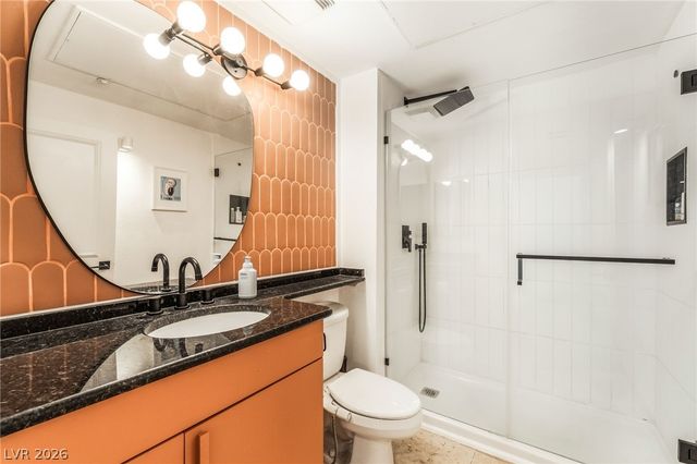 260 East Flamingo Road 336, Las Vegas, NV 89169