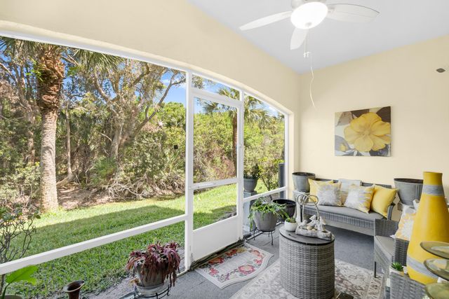 1868 E Sanderling Lane, Fort Pierce, FL 34982