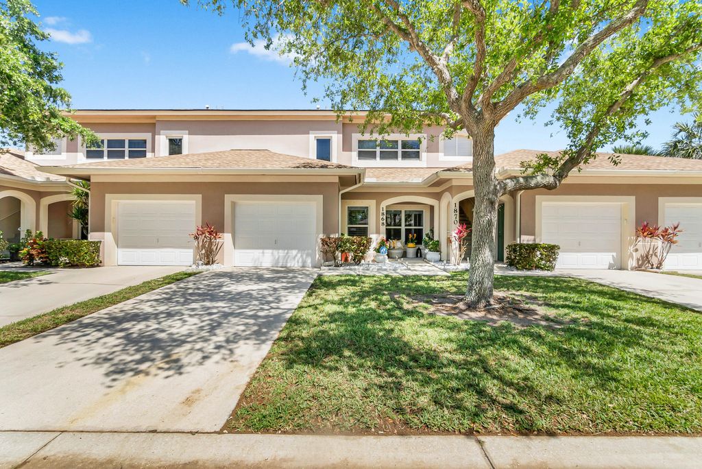 1868 E Sanderling Lane, Fort Pierce, FL 34982