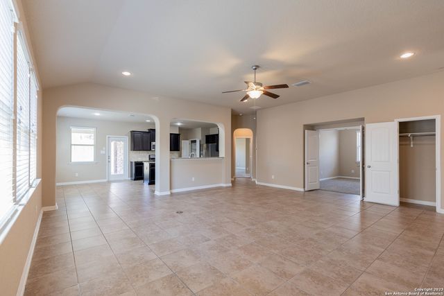 12427 LAW CRK, San Antonio, TX 78254