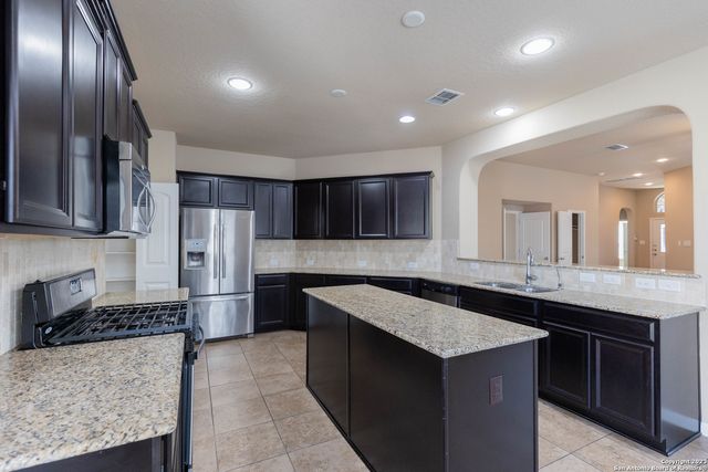 12427 LAW CRK, San Antonio, TX 78254