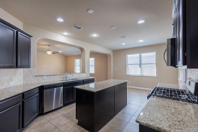 12427 LAW CRK, San Antonio, TX 78254