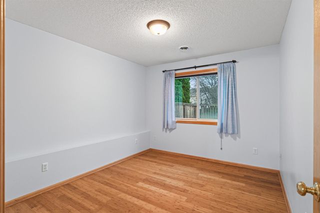 3311 Bluebell Avenue N, Brooklyn Park, MN 55443