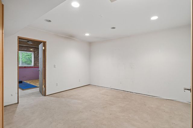 3311 Bluebell Avenue N, Brooklyn Park, MN 55443
