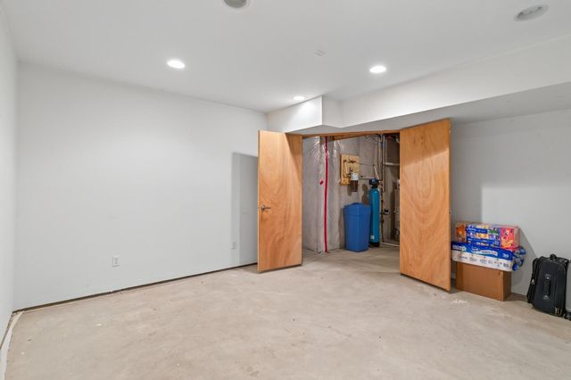 3311 Bluebell Avenue N, Brooklyn Park, MN 55443