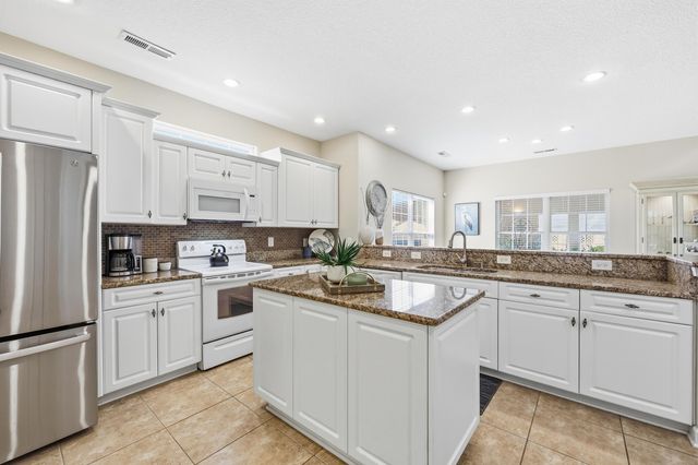 139 Fox Den Dr., Murrells Inlet, SC 29576