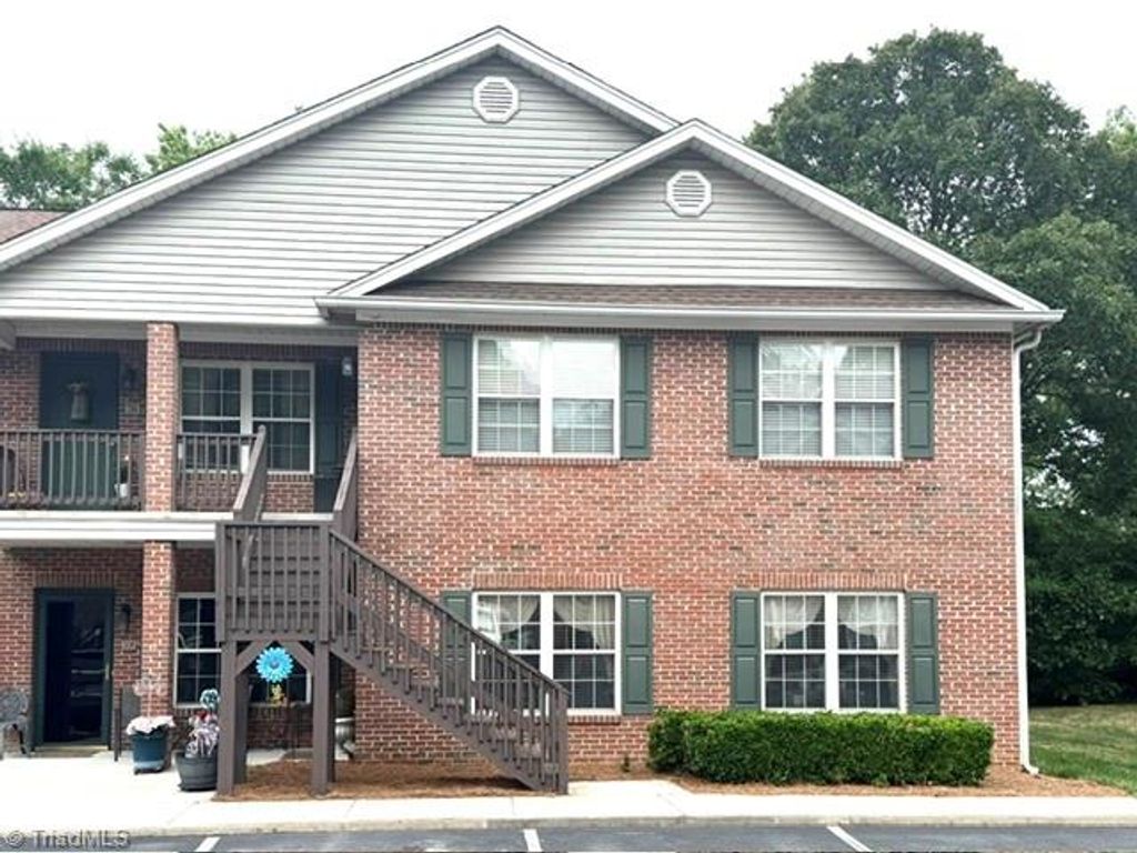 314 Shamrock Court, Archdale, NC 27263