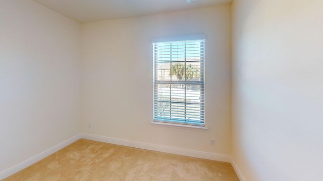 8872 White Ibis Way, Navarre, FL 32566