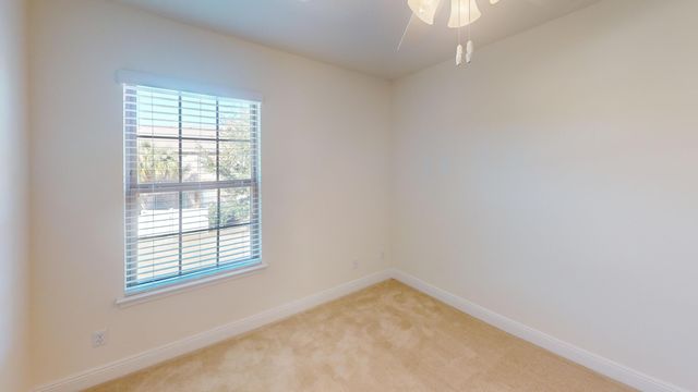 8872 White Ibis Way, Navarre, FL 32566