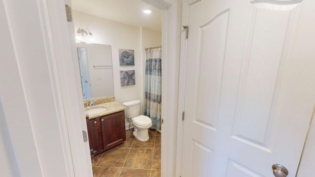 8872 White Ibis Way, Navarre, FL 32566