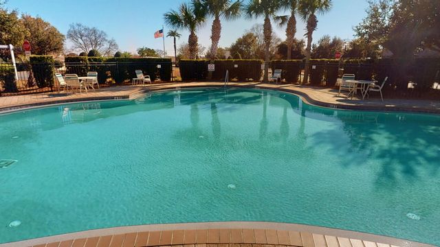 8872 White Ibis Way, Navarre, FL 32566