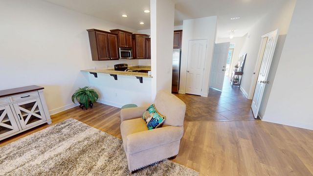 8872 White Ibis Way, Navarre, FL 32566