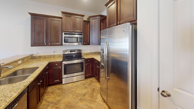 8872 White Ibis Way, Navarre, FL 32566