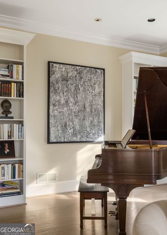 21 Barksdale Drive NE, Atlanta, GA 30309