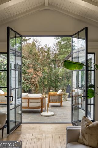 21 Barksdale Drive NE, Atlanta, GA 30309